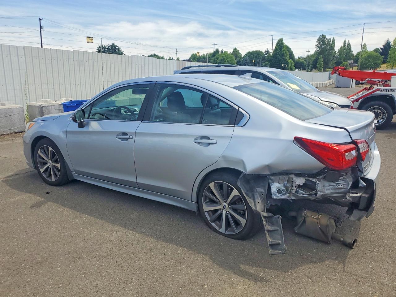 2016 SUBARU LEGACY