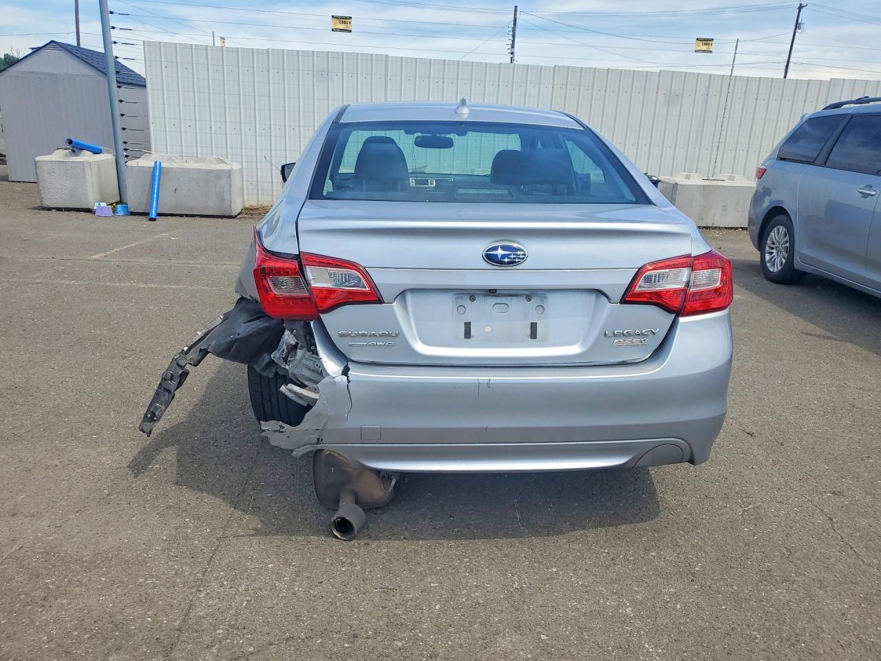2016 SUBARU LEGACY