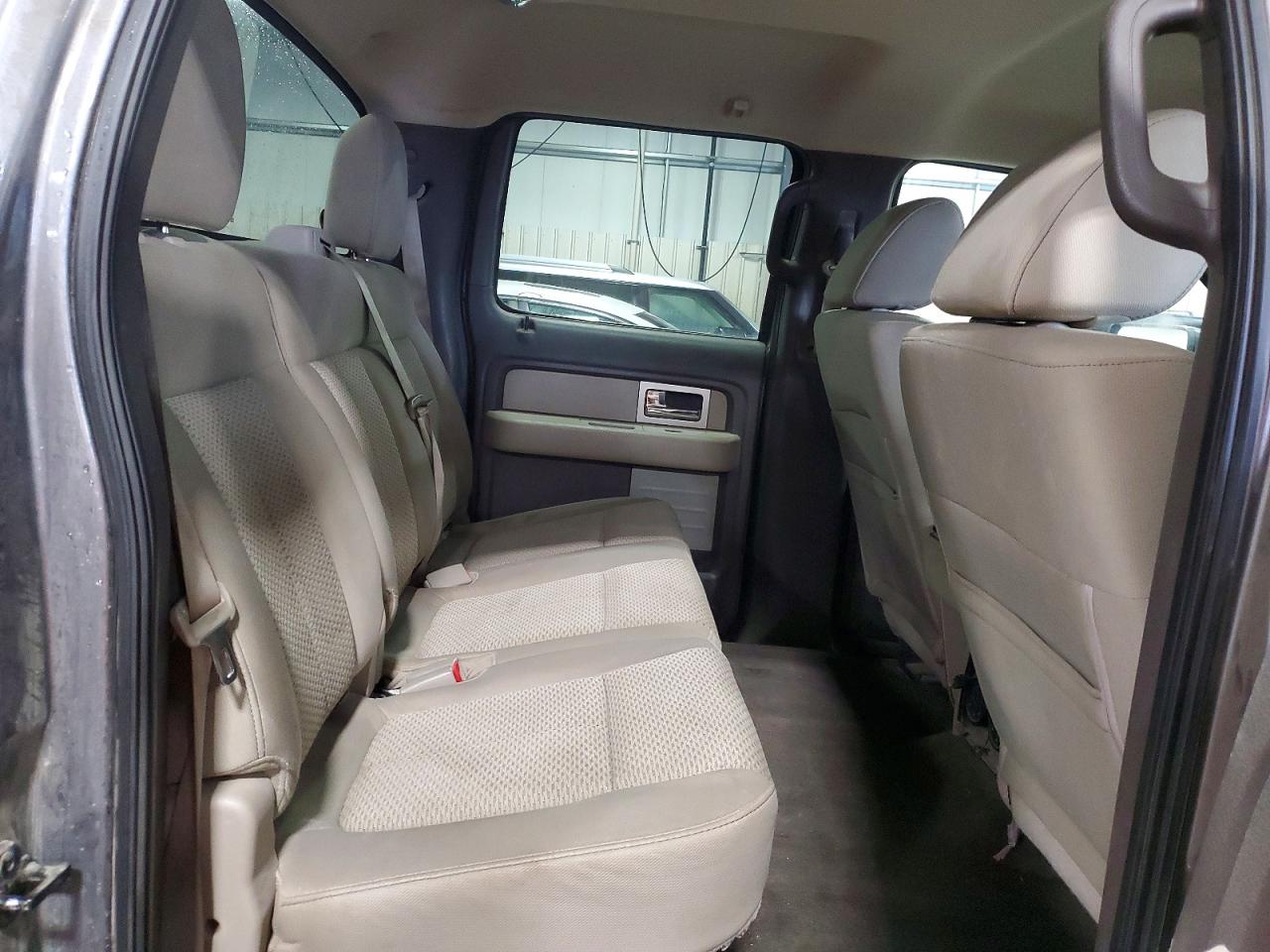2010 FORD F150