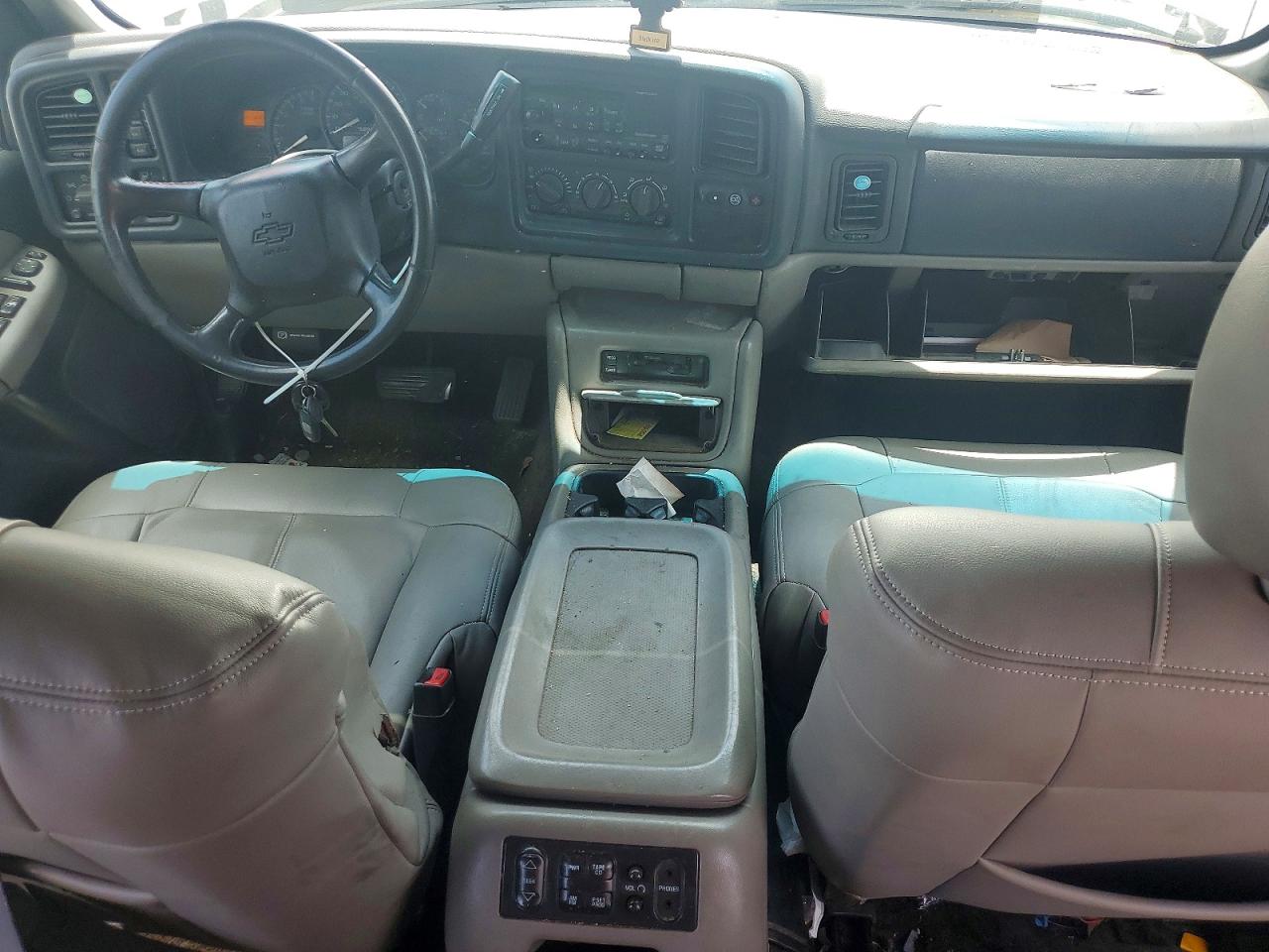 2002 CHEVROLET SUBURBAN