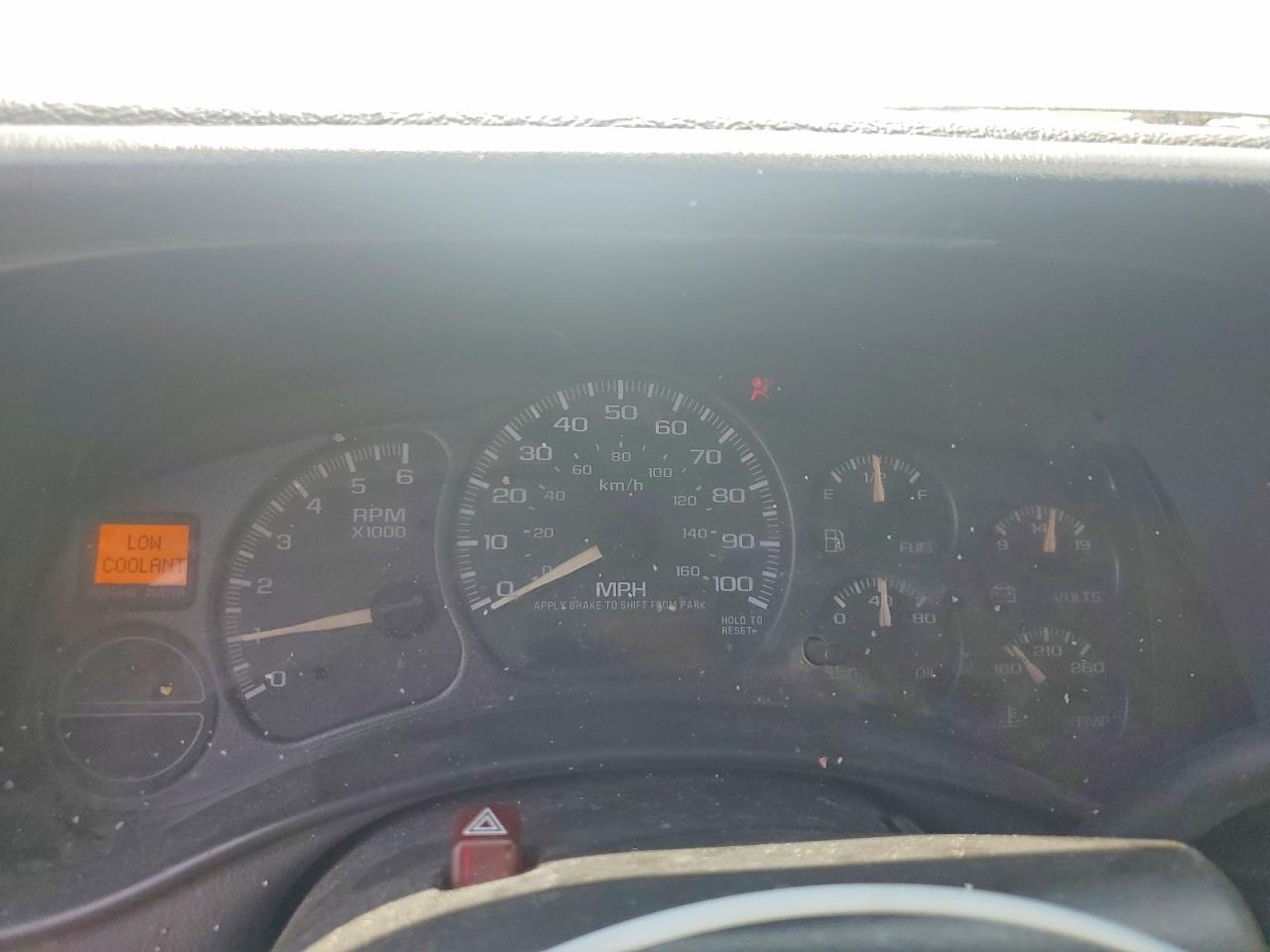 2002 CHEVROLET SUBURBAN