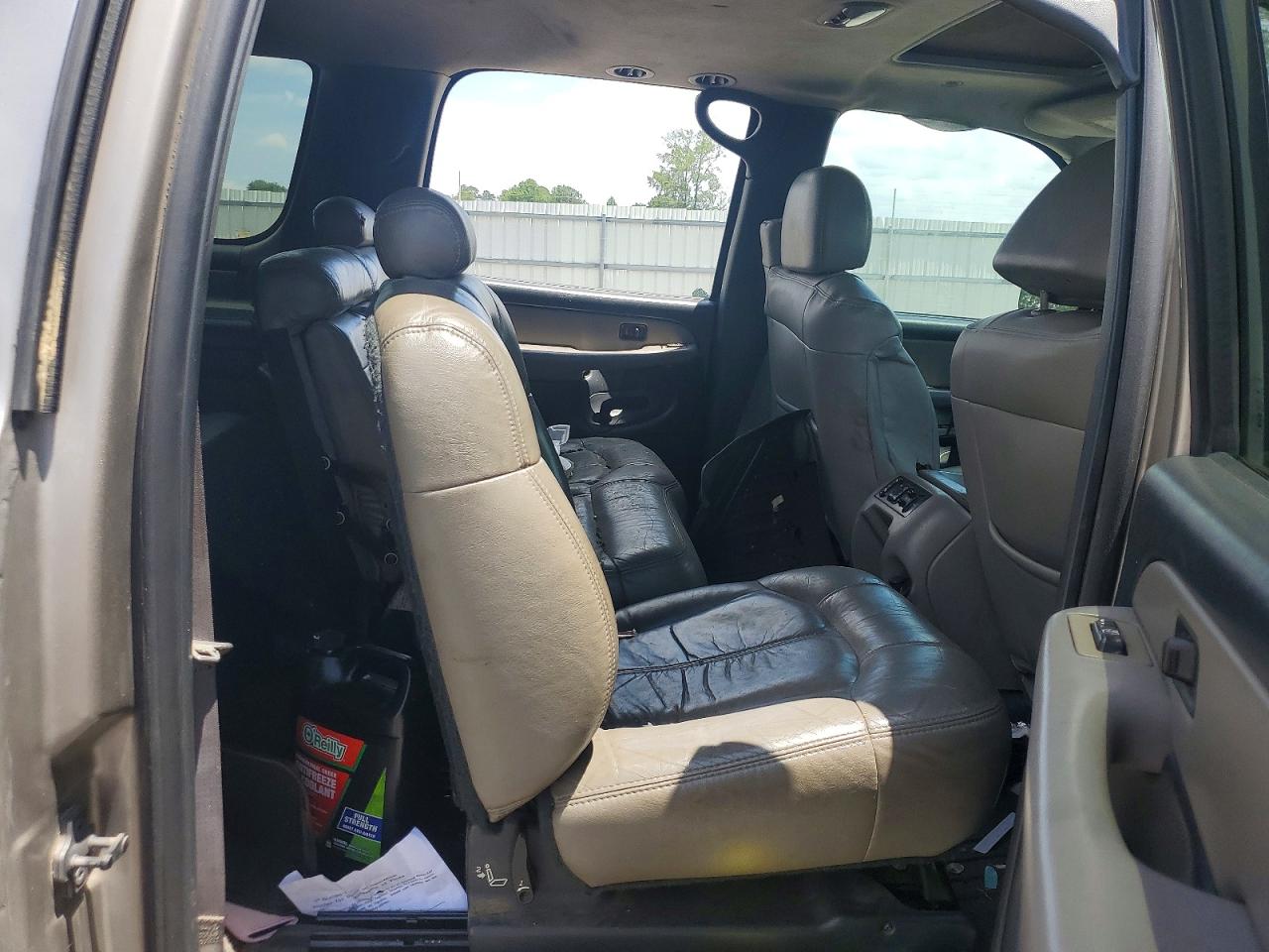 2002 CHEVROLET SUBURBAN