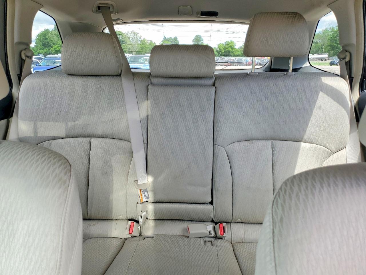 2010 SUBARU OUTBACK