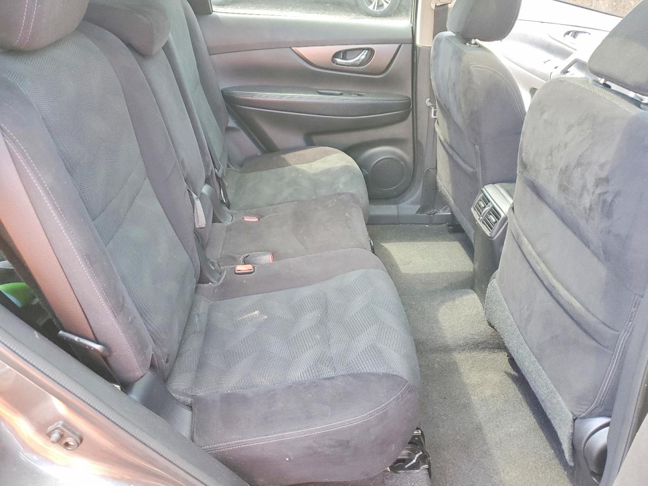 2014 NISSAN ROGUE