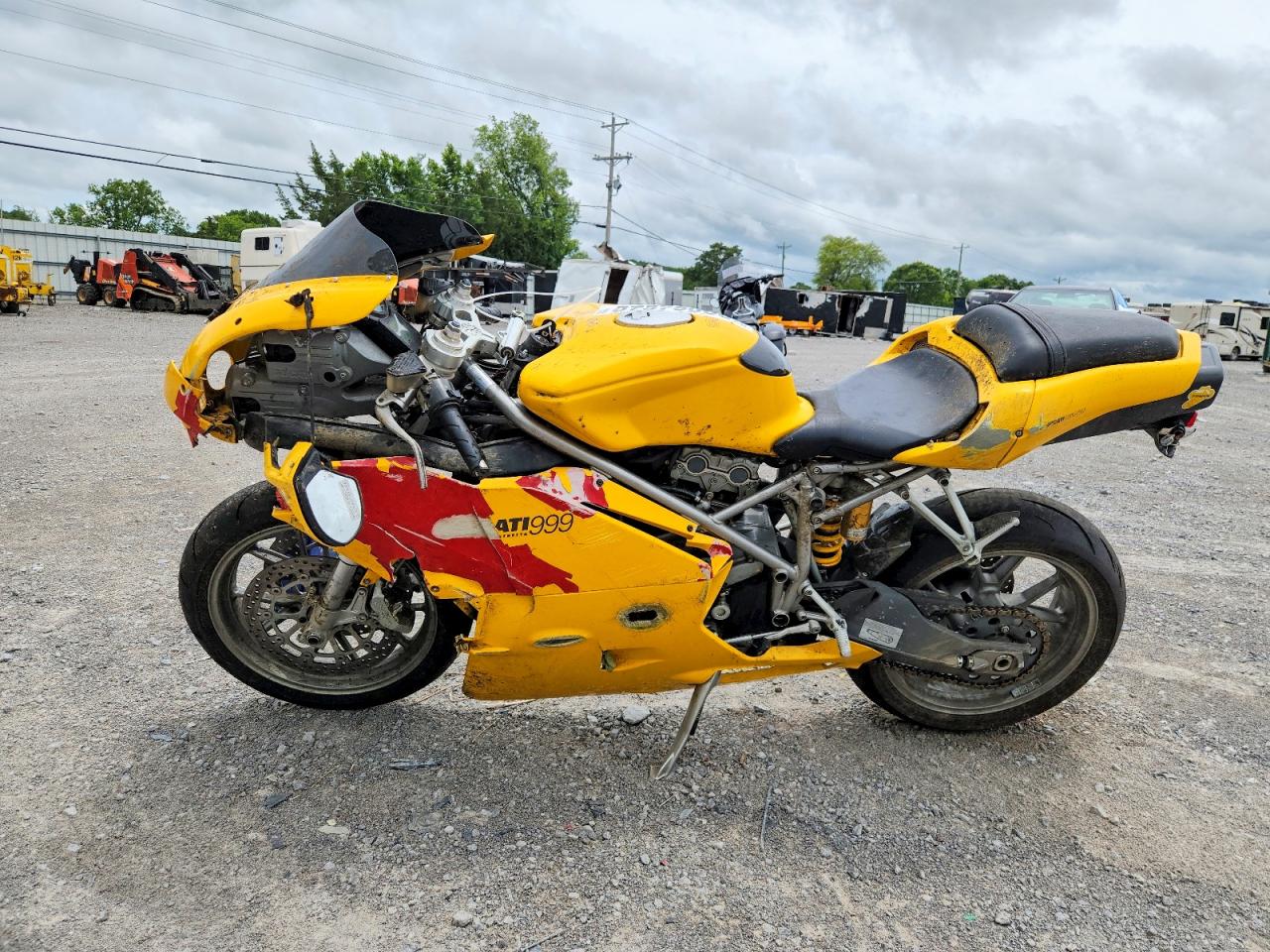 2003 DUCATI 600-799