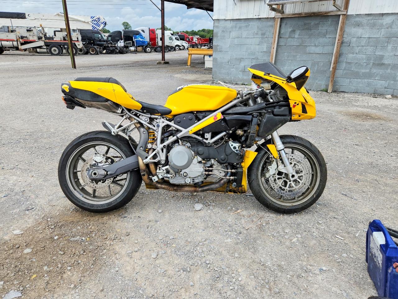 2003 DUCATI 600-799