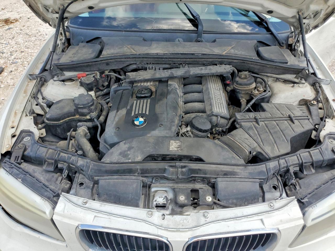 2013 BMW 1 SERIES