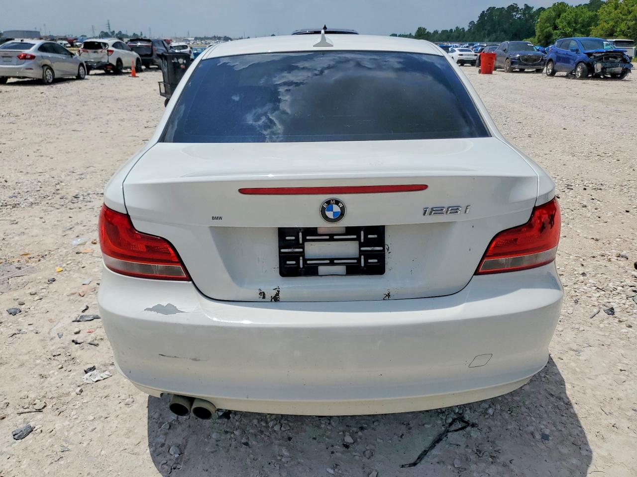 2013 BMW 1 SERIES