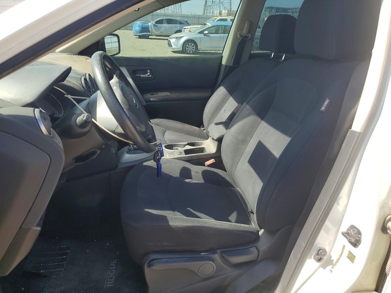 2013 NISSAN ROGUE