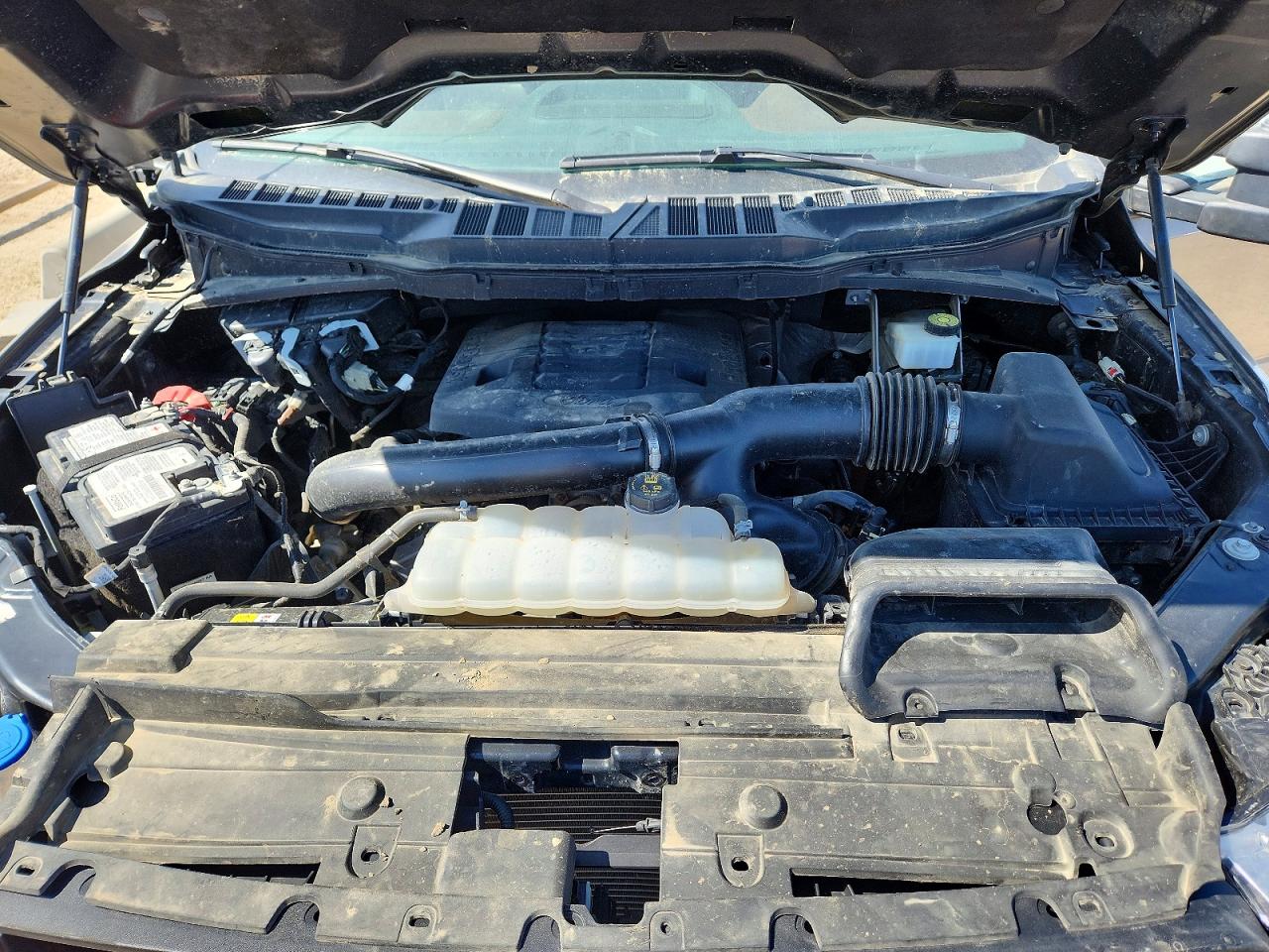 2023 FORD F150