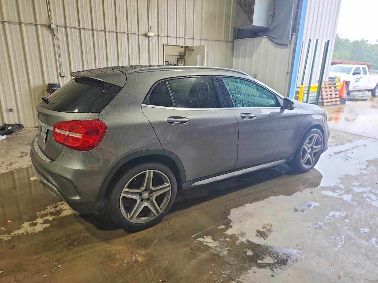 2015 MERCEDES-BENZ GLA-CLASS