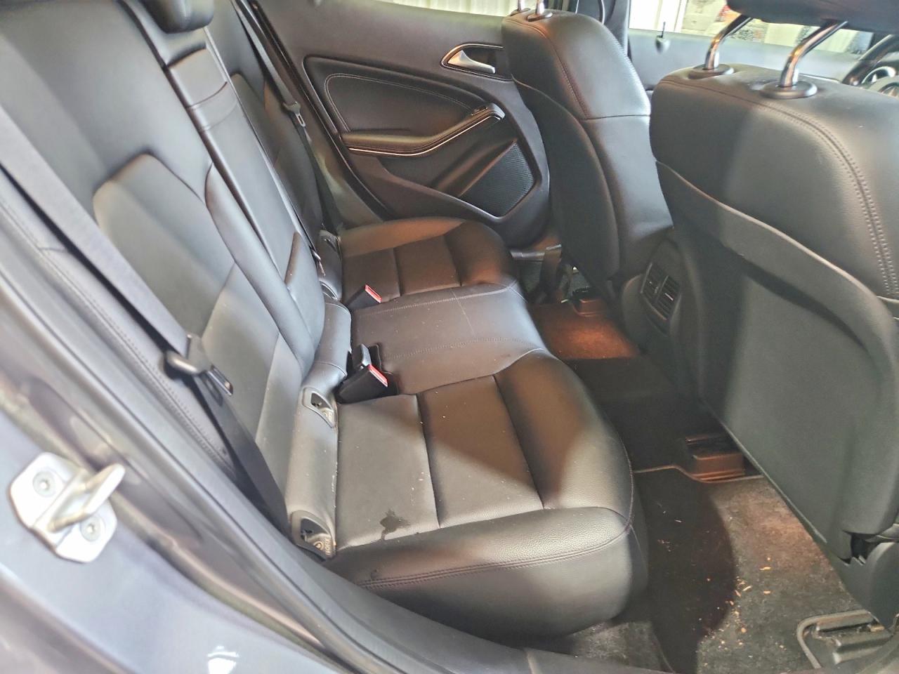 2015 MERCEDES-BENZ GLA-CLASS