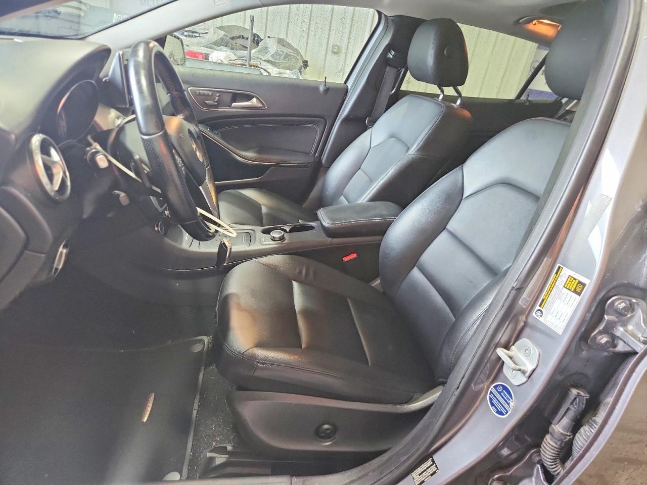2015 MERCEDES-BENZ GLA-CLASS