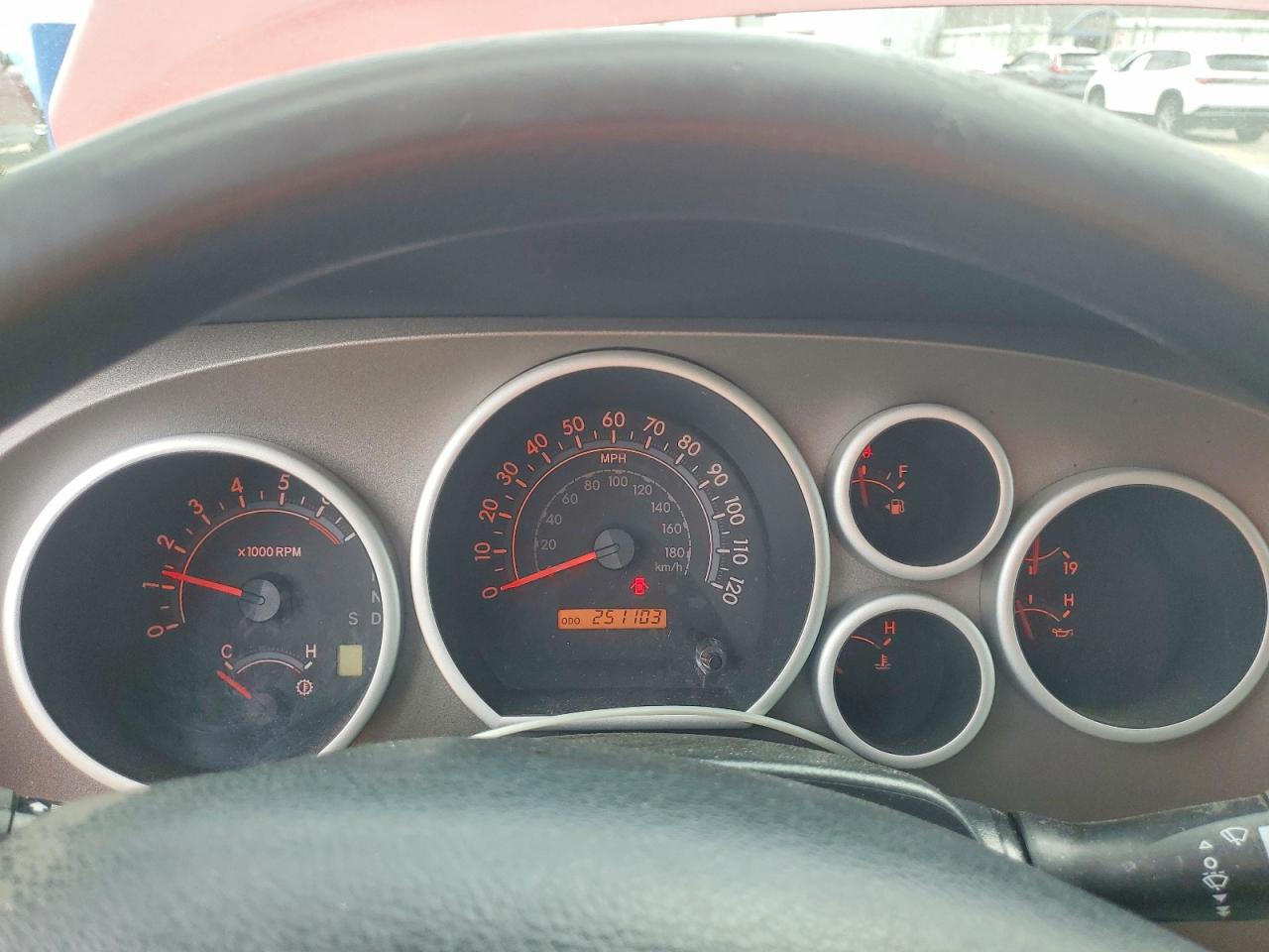 2012 TOYOTA TUNDRA
