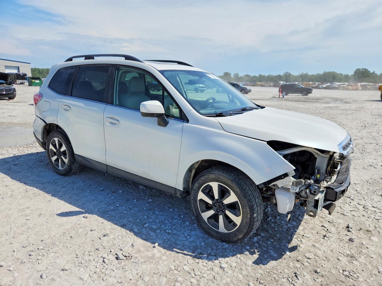 2018 SUBARU FORESTER
