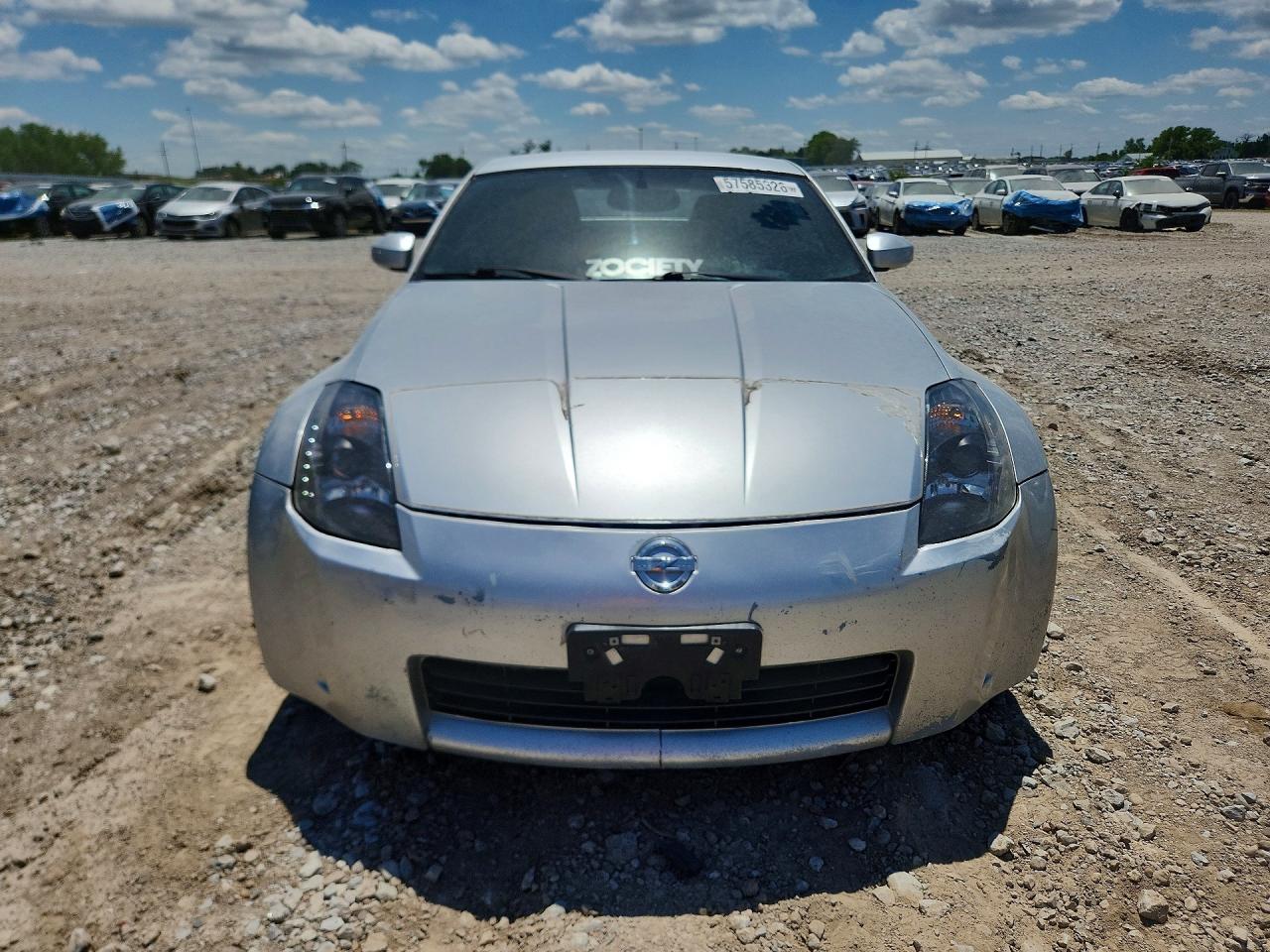 2004 NISSAN 350Z