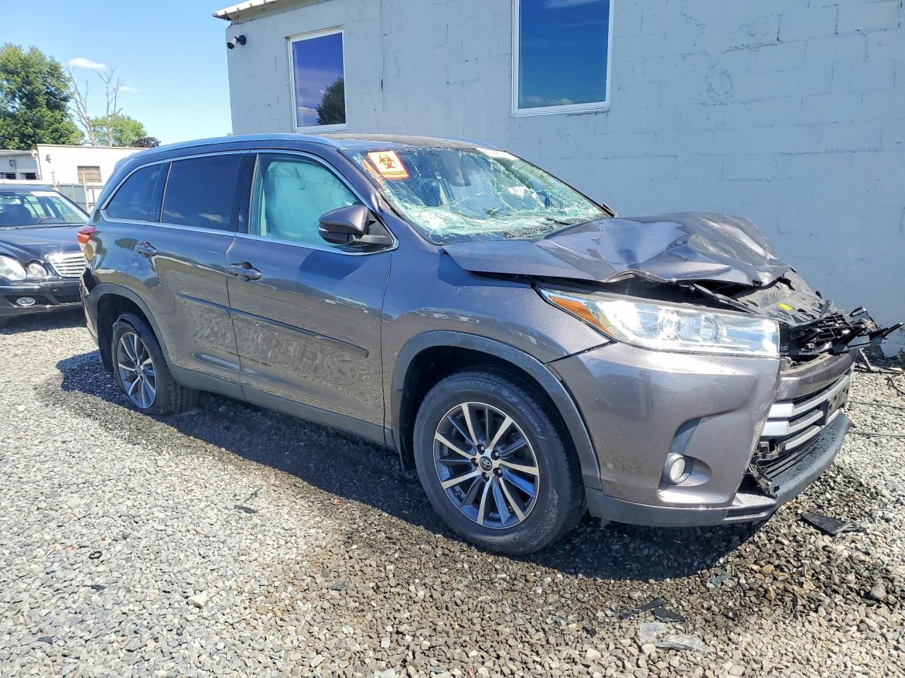 2019 TOYOTA HIGHLANDER