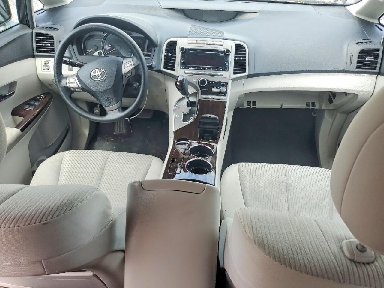 2010 TOYOTA VENZA