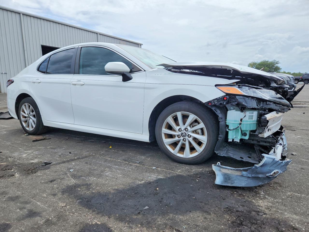 2023 TOYOTA CAMRY