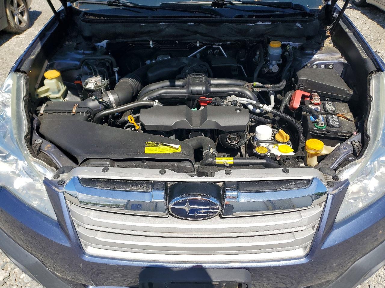 2014 SUBARU OUTBACK