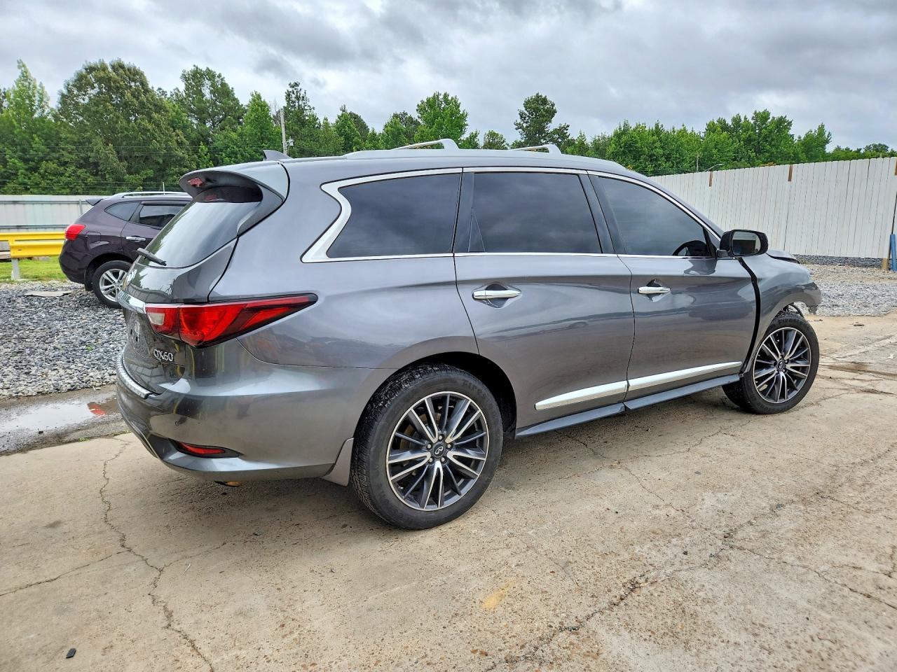 2017 INFINITI QX60