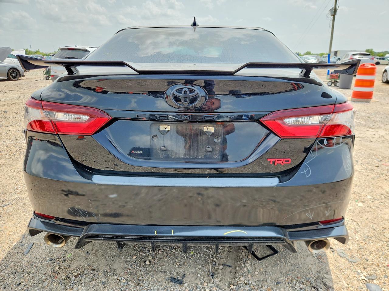 2022 TOYOTA CAMRY
