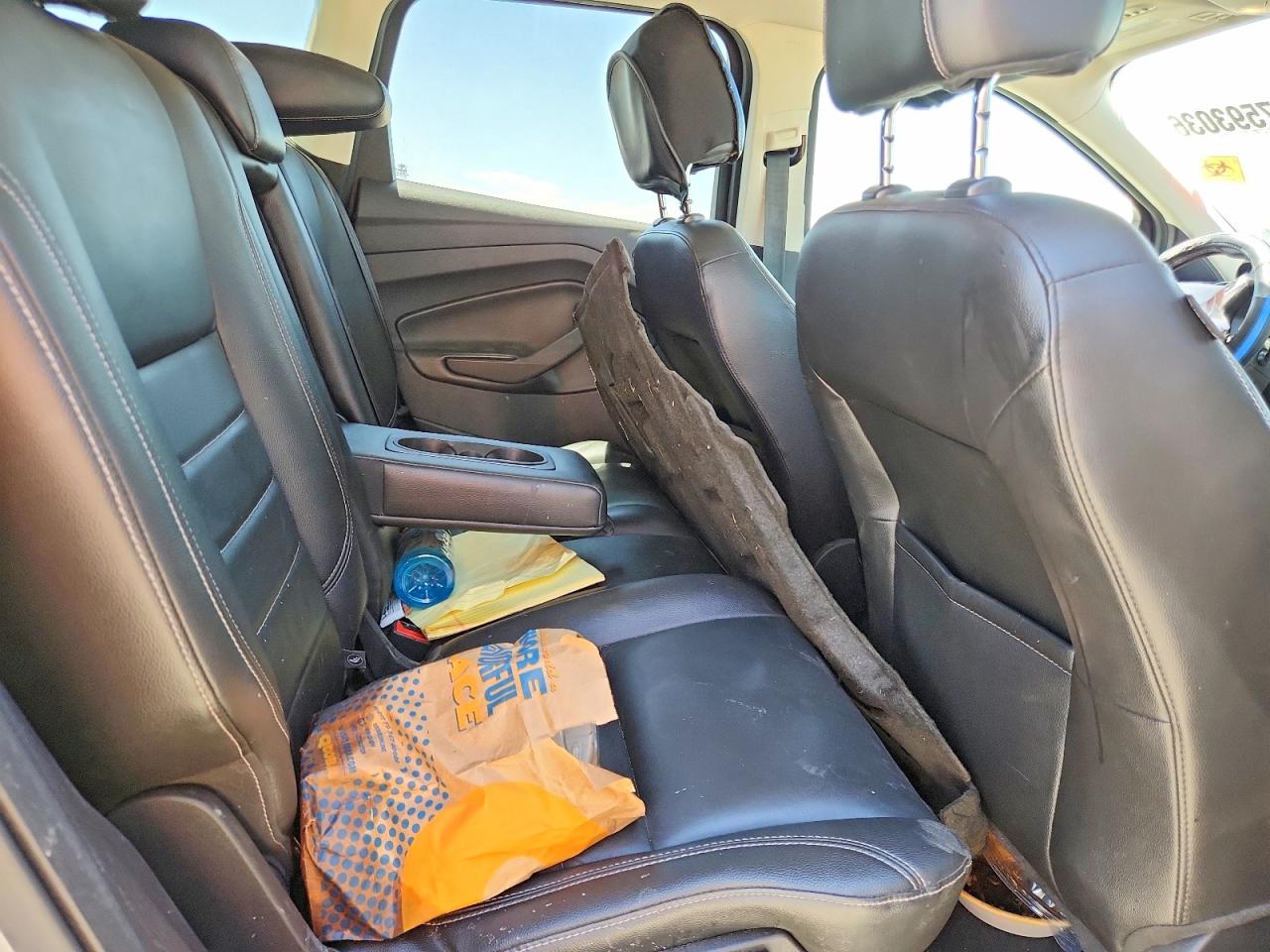 2015 FORD ESCAPE