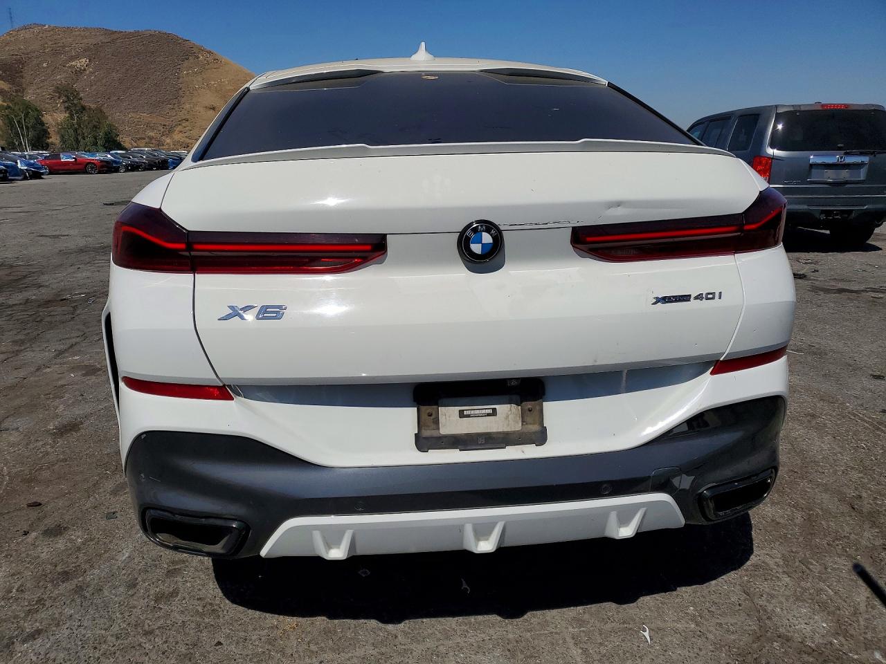 2022 BMW X6