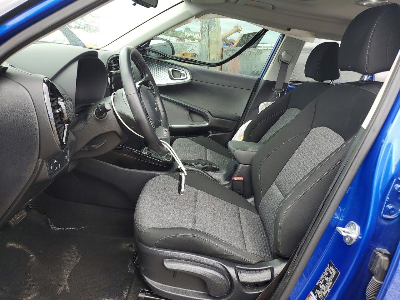2022 KIA SOUL