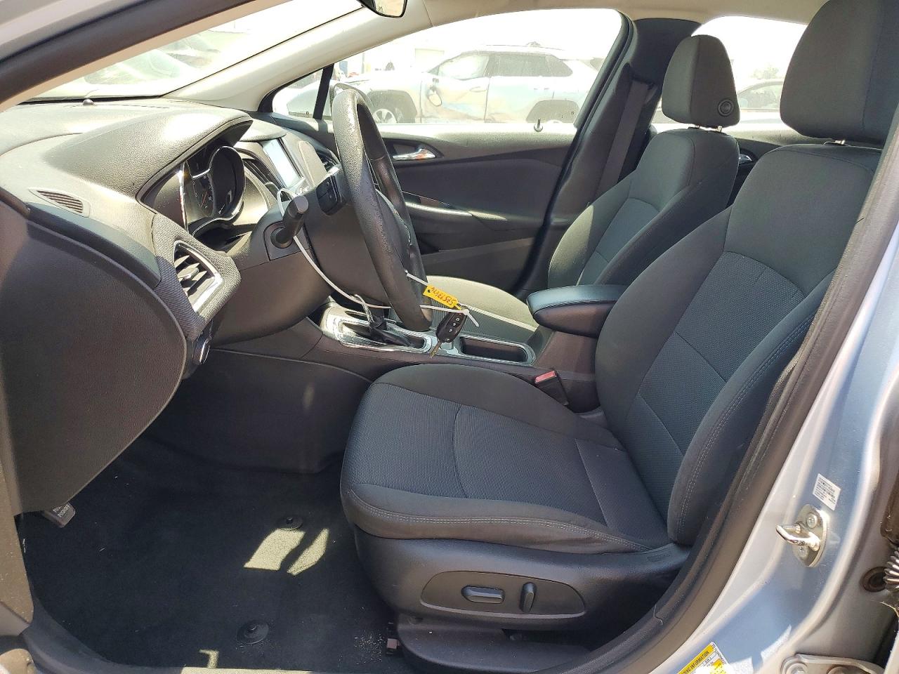 2018 CHEVROLET CRUZE