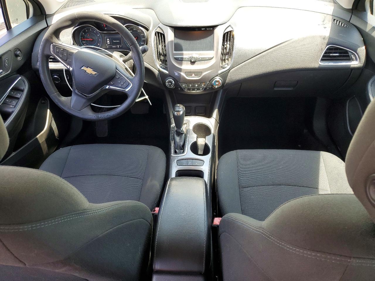 2018 CHEVROLET CRUZE