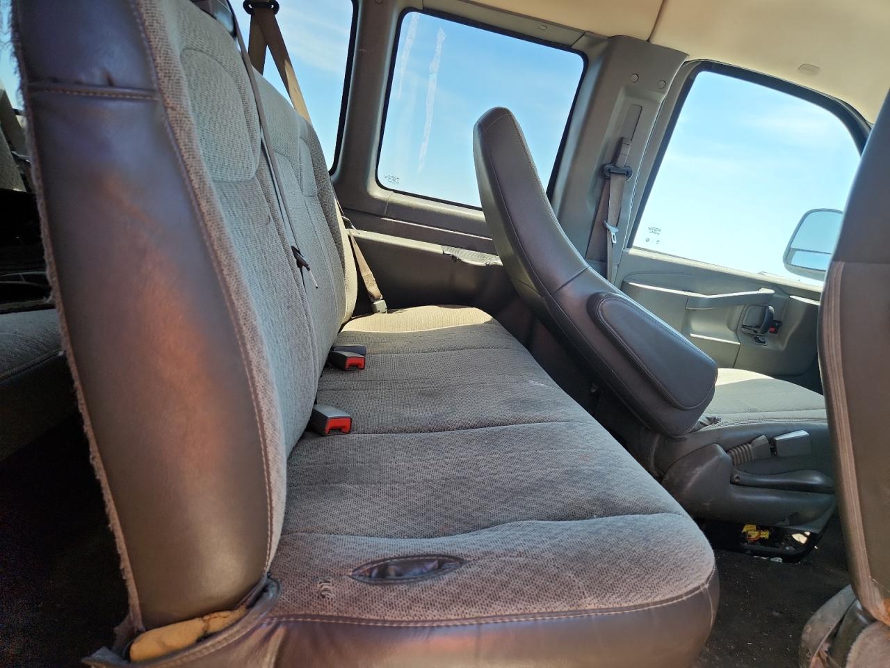 2020 CHEVROLET EXPRESS