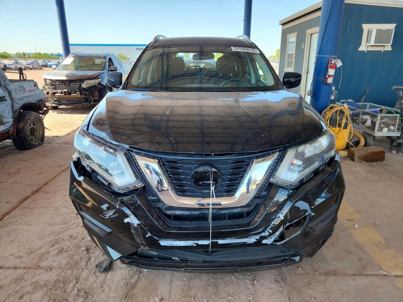 2017 NISSAN ROGUE