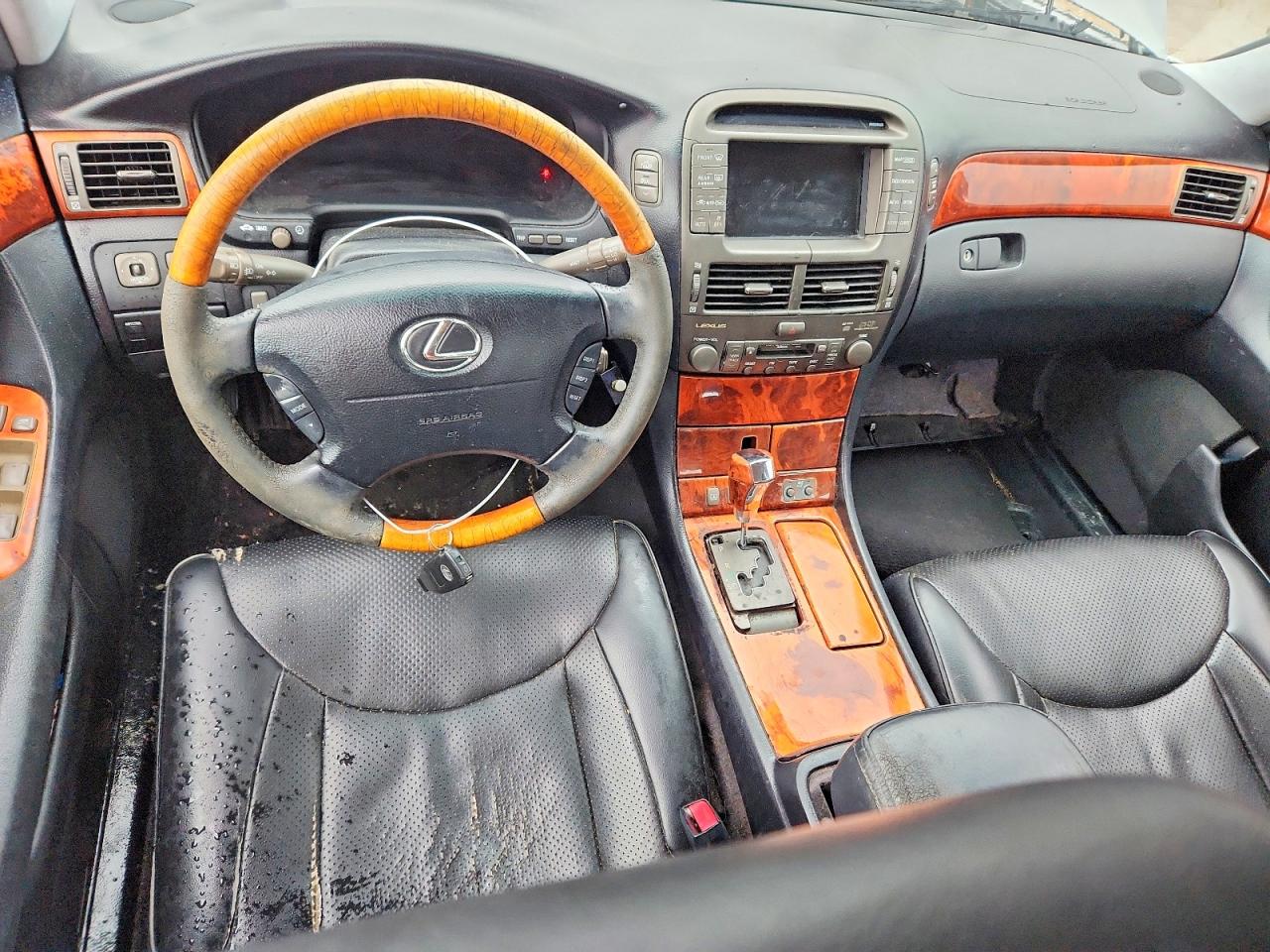 2004 LEXUS LS430
