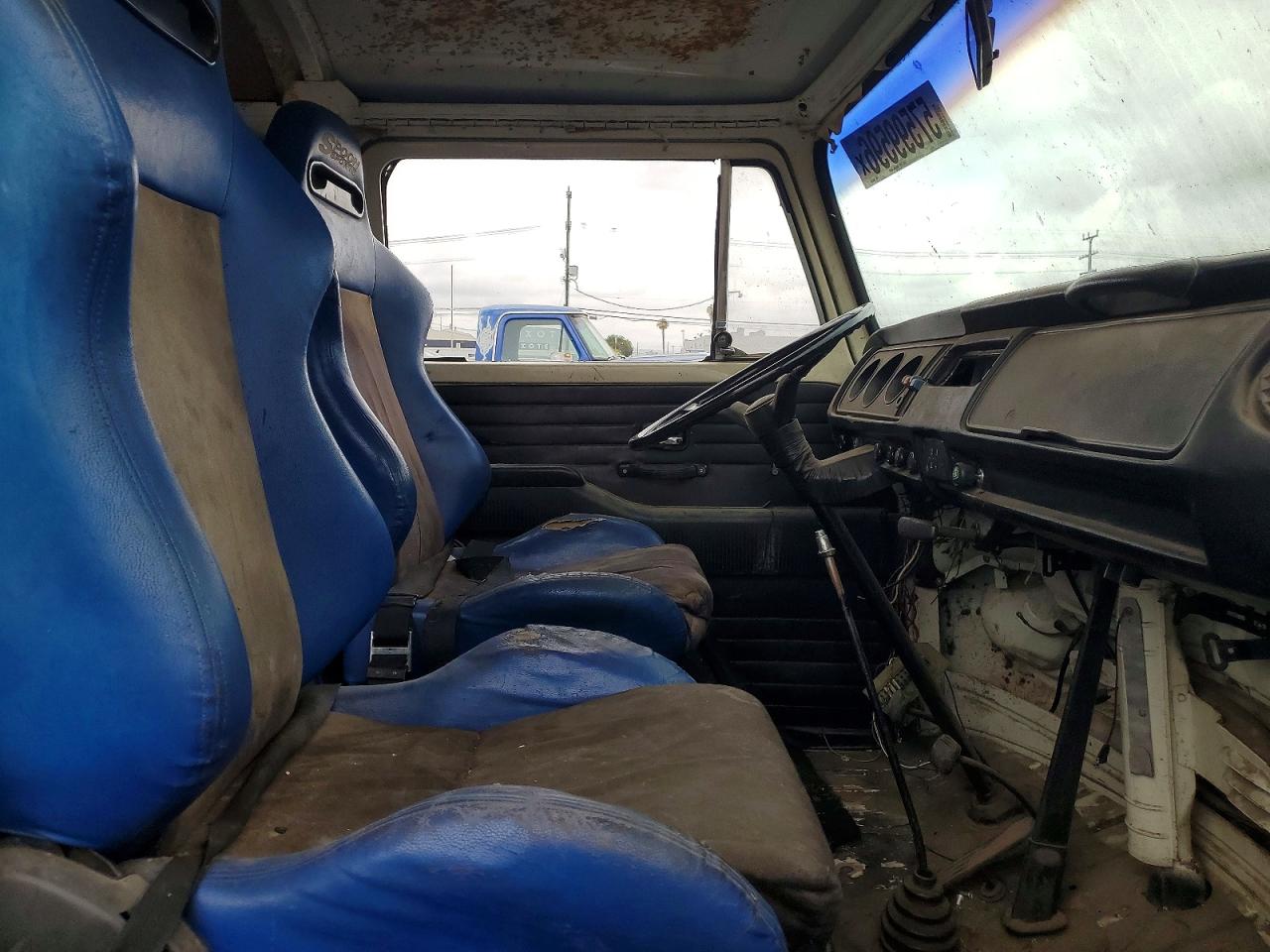 1971 VOLKSWAGEN TRANSPORTE