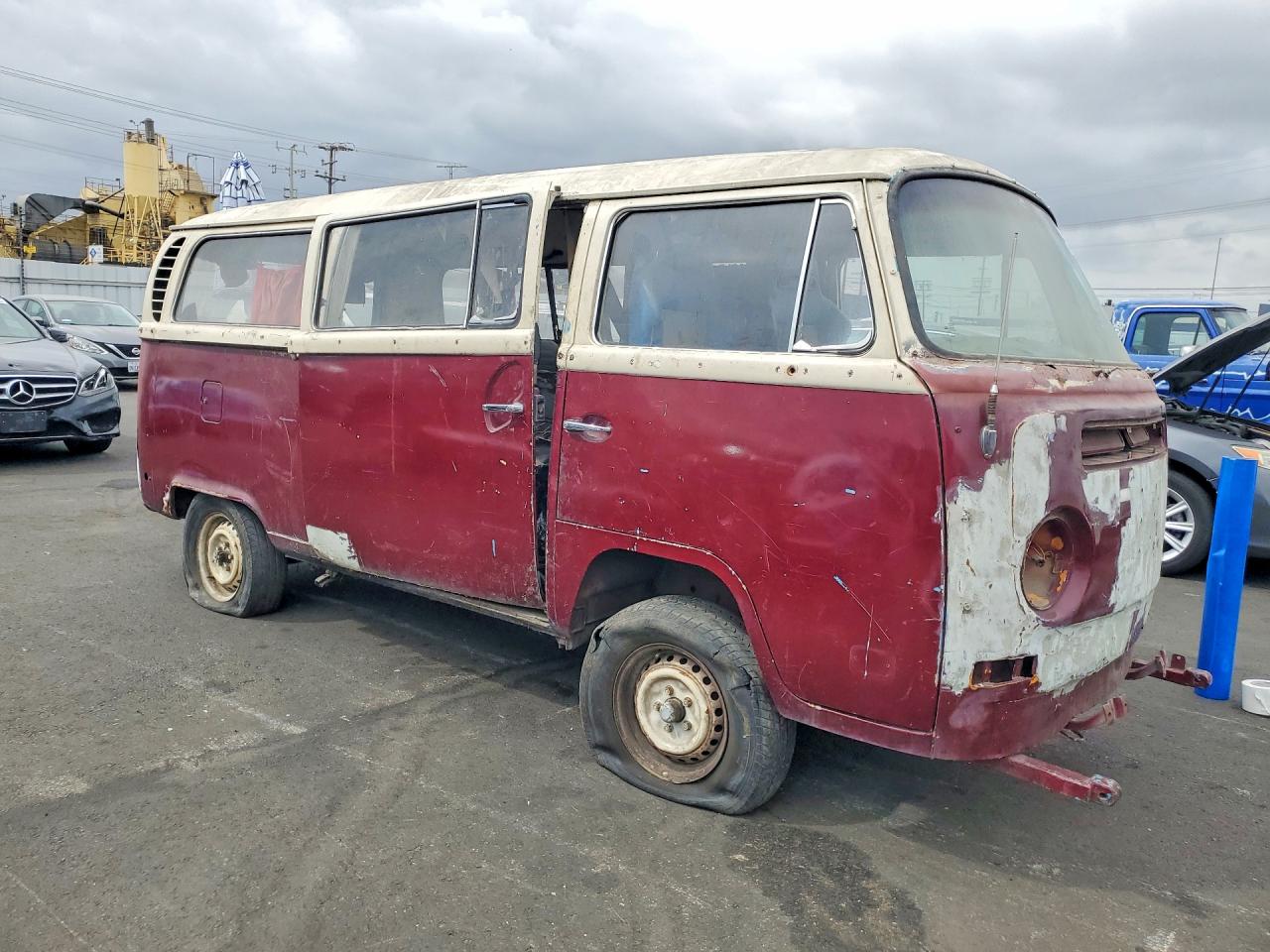 1971 VOLKSWAGEN TRANSPORTE