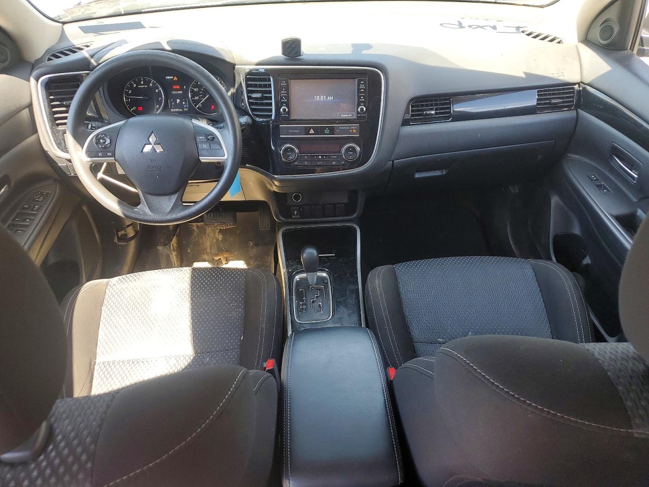 2019 MITSUBISHI OUTLANDER