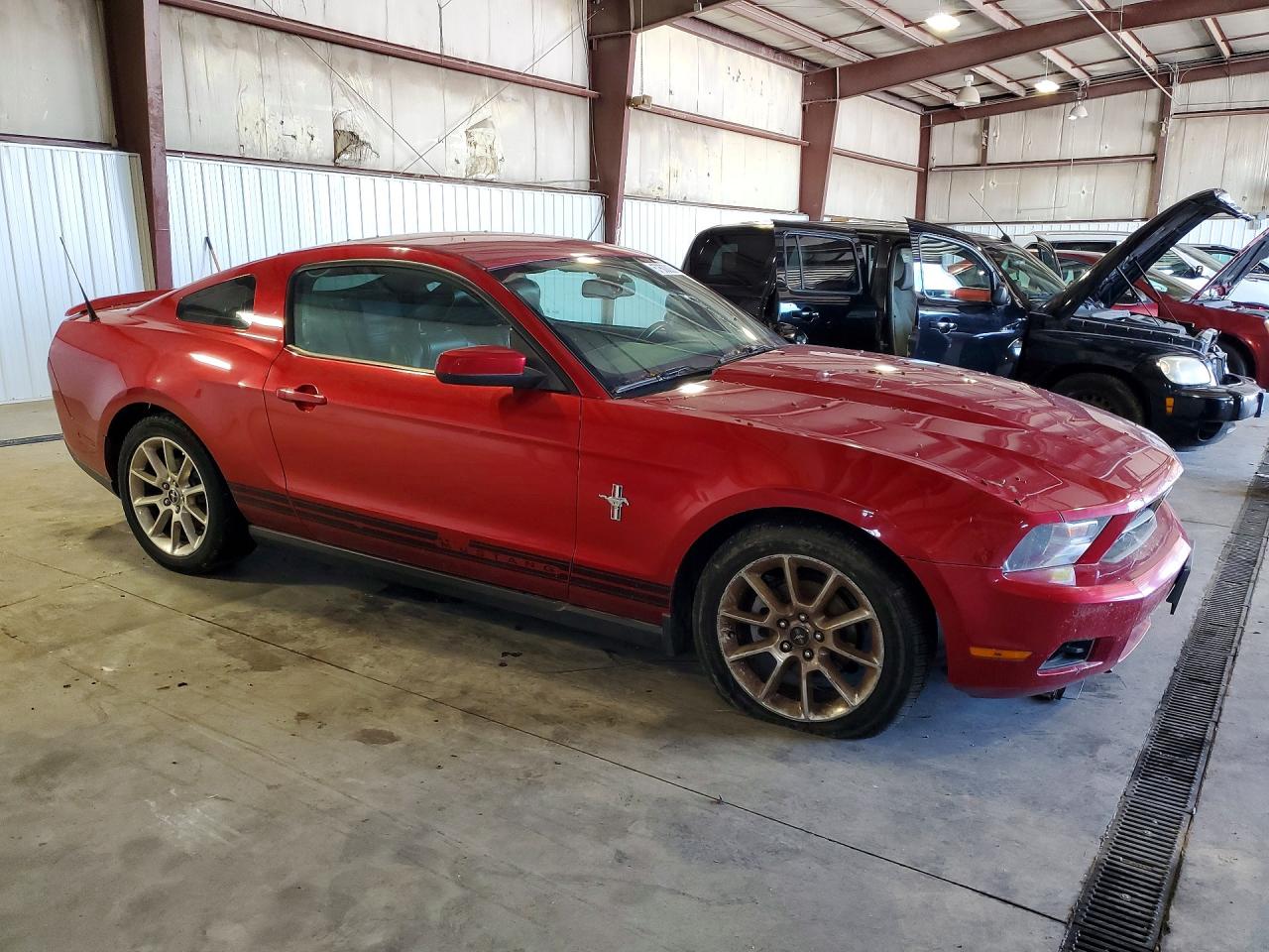 2010 FORD MUSTANG