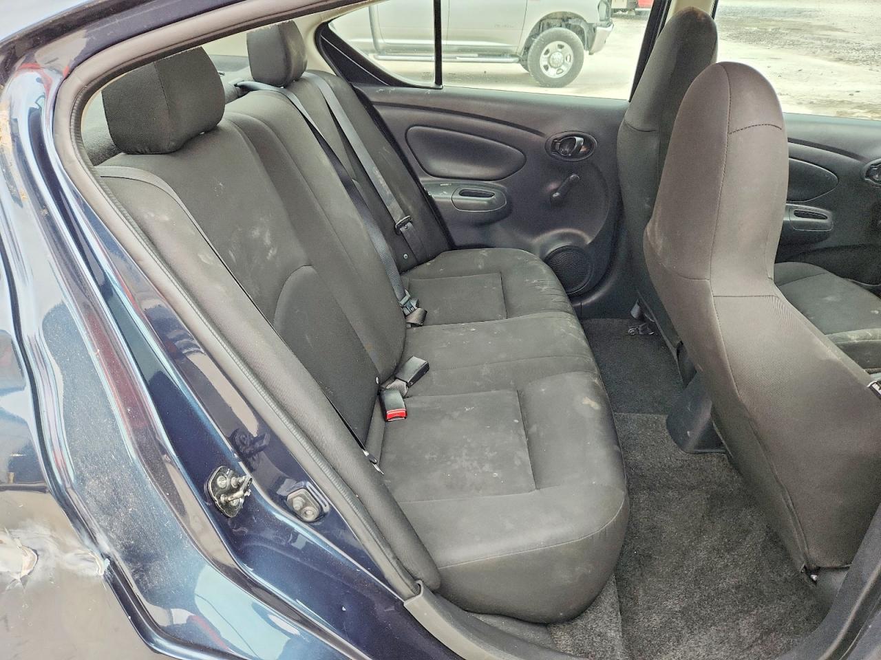 2016 NISSAN VERSA