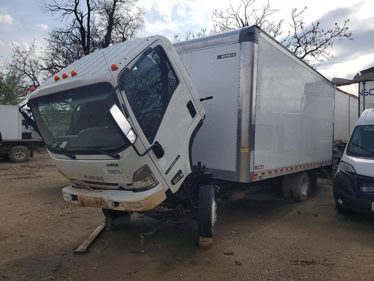2023 ISUZU NPR