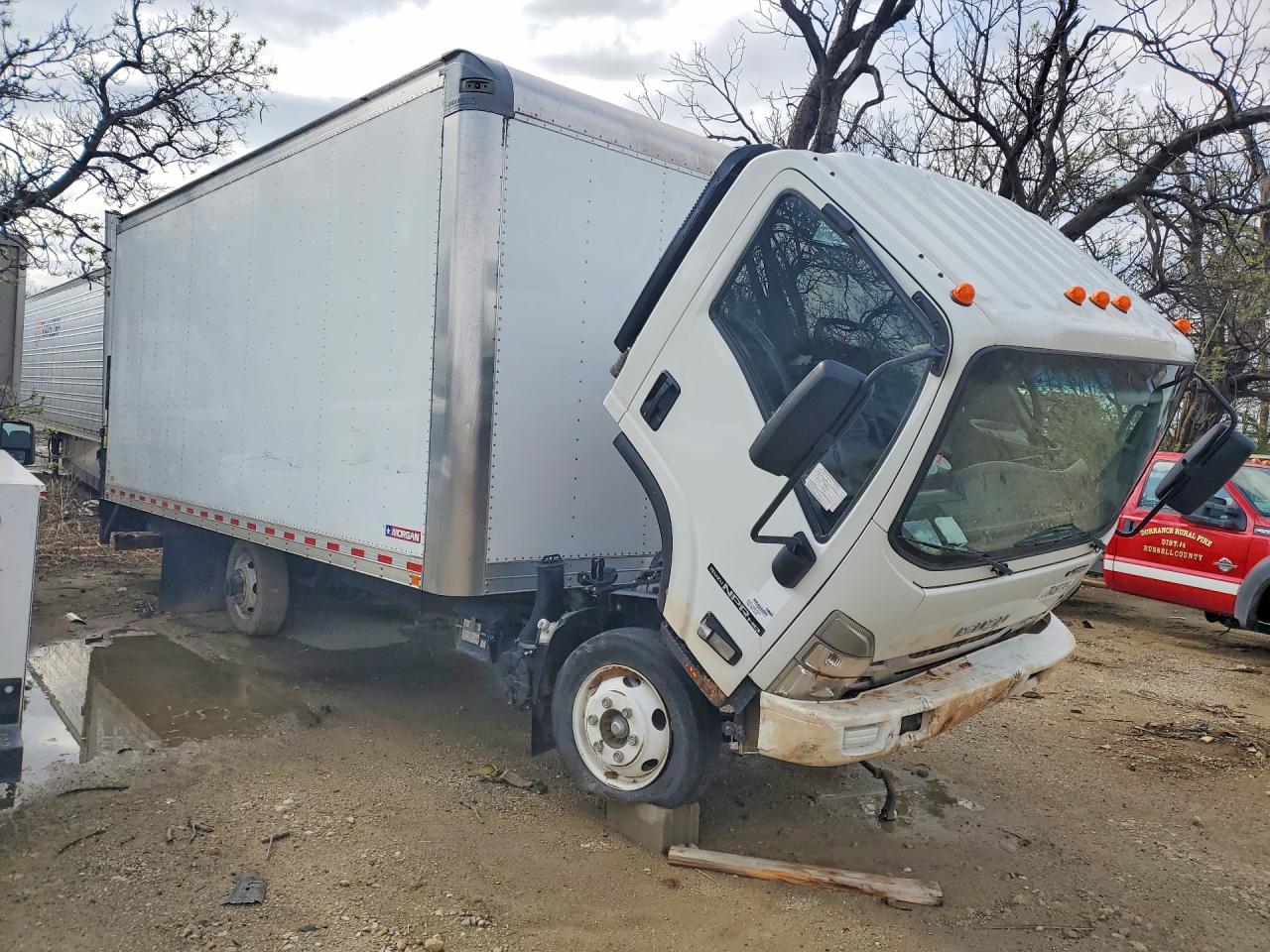 2023 ISUZU NPR