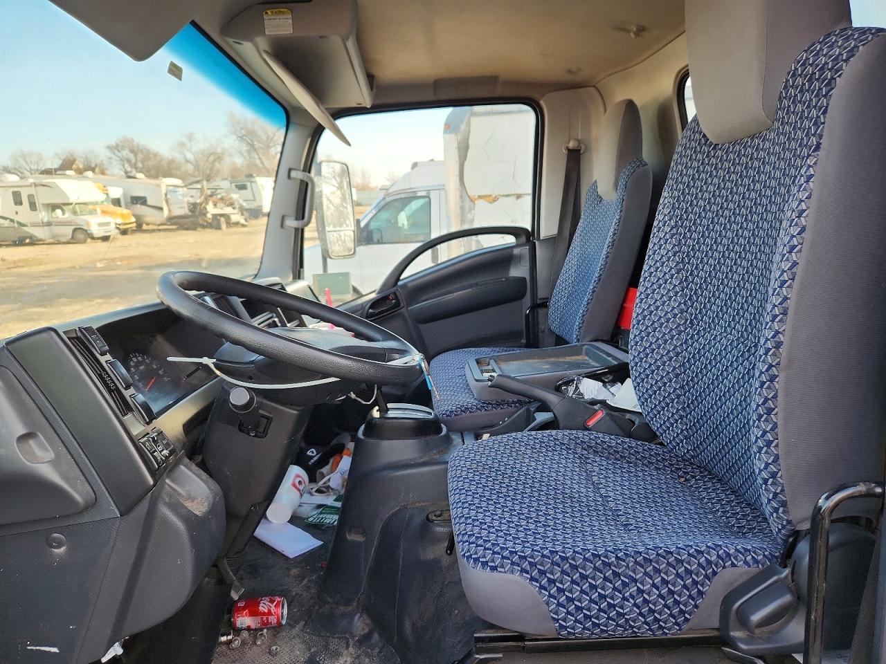 2023 ISUZU NPR