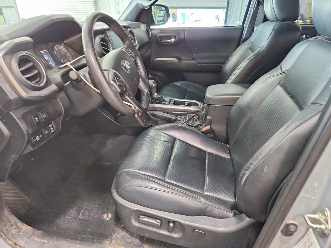 2020 TOYOTA TACOMA