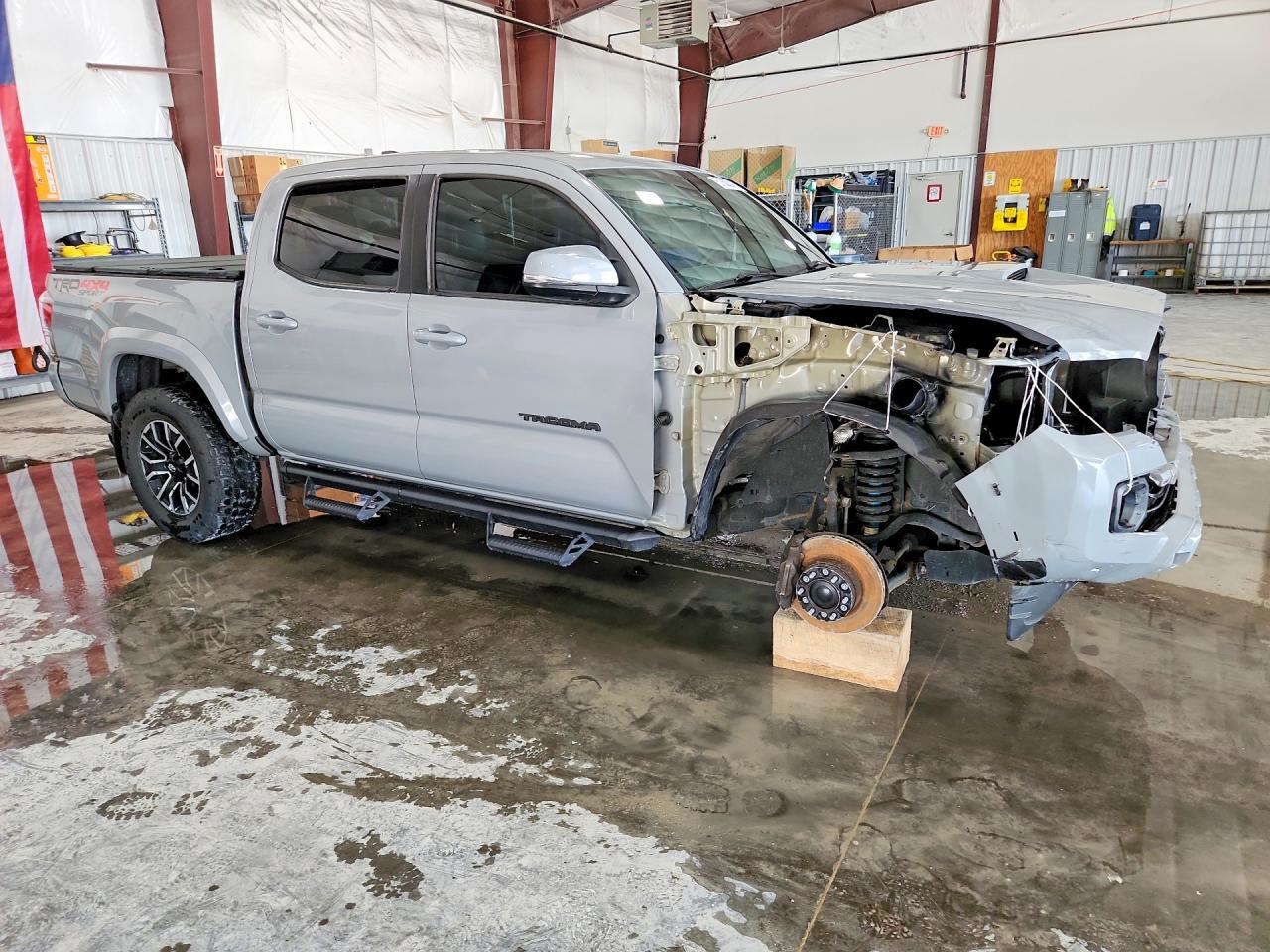 2020 TOYOTA TACOMA