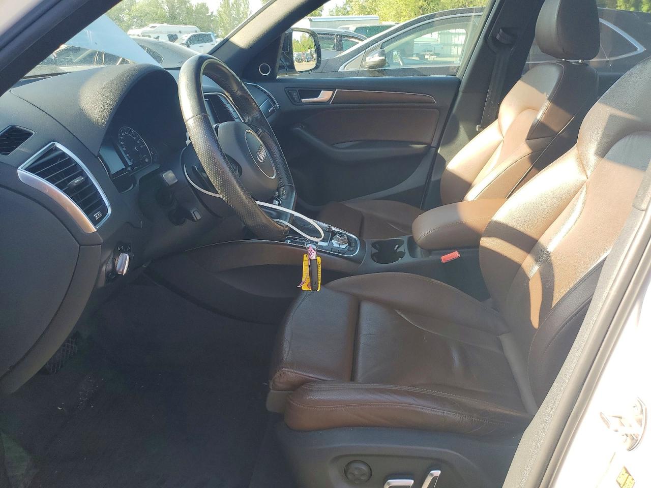 2016 AUDI Q5