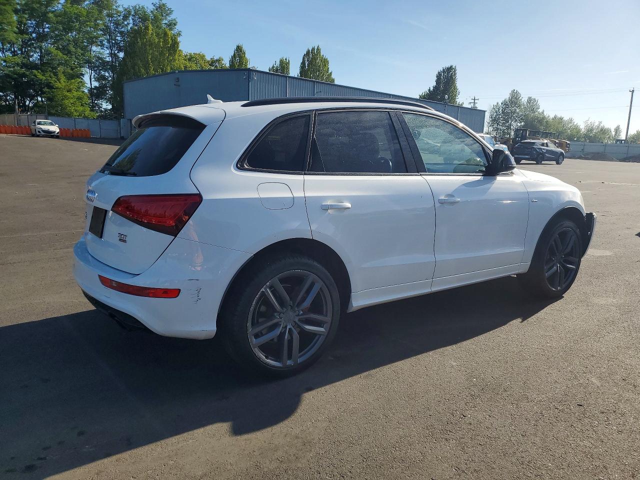 2016 AUDI Q5