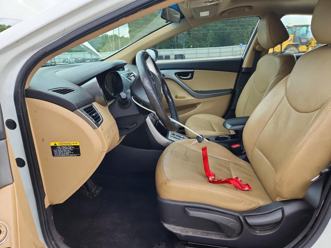 2012 HYUNDAI ELANTRA