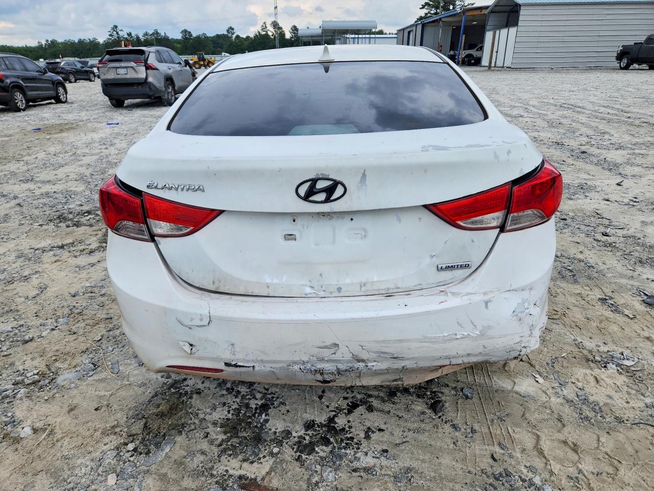 2012 HYUNDAI ELANTRA