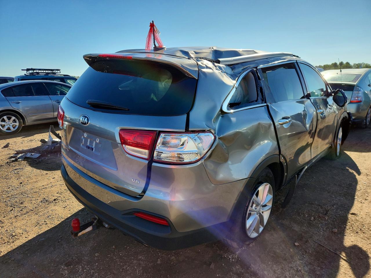 2016 KIA SORENTO