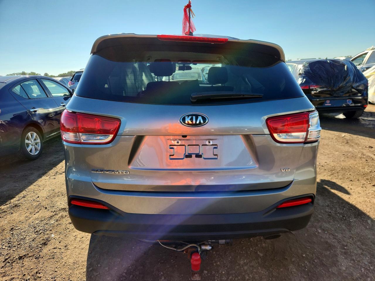 2016 KIA SORENTO